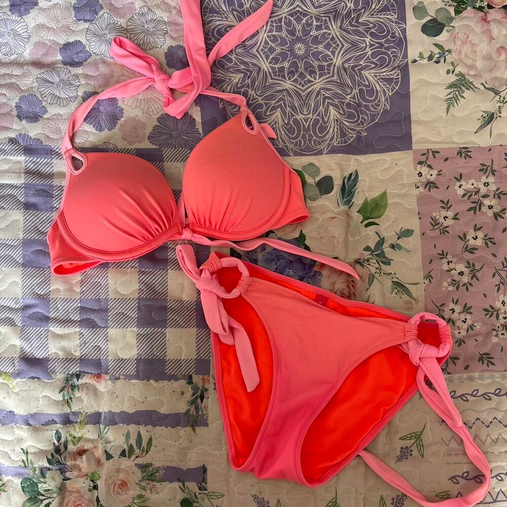 Victoria-s-secret Women's Pink Bikinis-and-tankini-sets